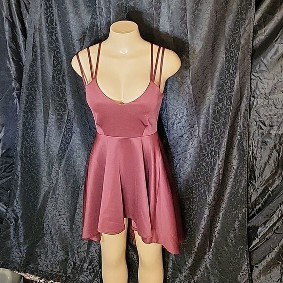 BRANDY BLU BURGUNDY LONG BACK SHORT FRONT SPAGHETTI STRAP WOMEN"S DRESS - Picture 4 of 10